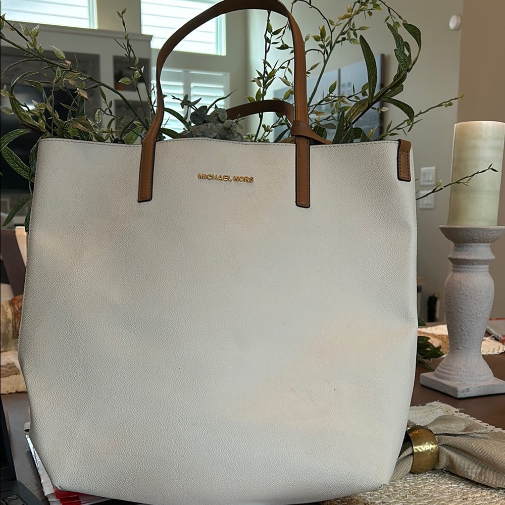 Michael Kors White Tote Bag